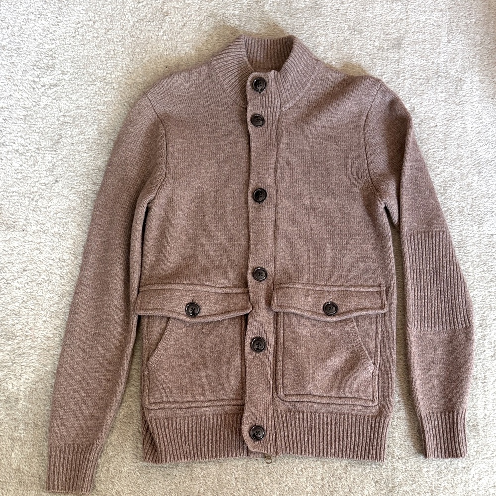 Men’s Cambridge Dry Goods Wool Cardigan Sweater with two front pockets S